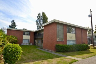Building Photo - 8816 9th Ave SW