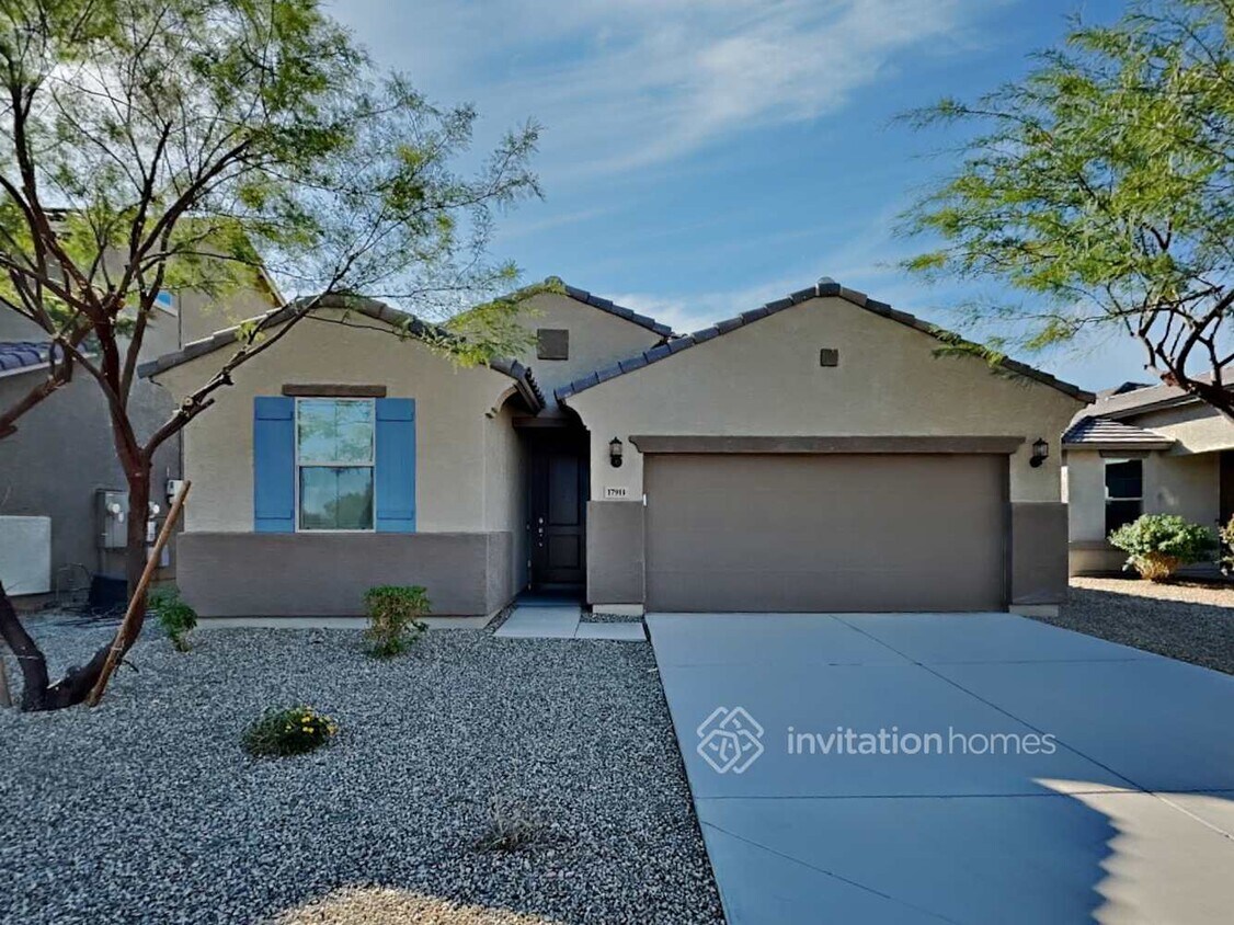 Primary Photo - 17911 W Tina Ln