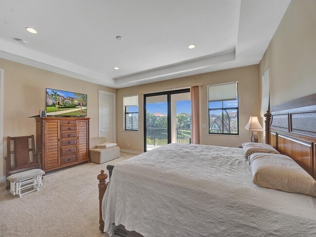 Building Photo - Carrington Avenue, Parkland, FL 33076 - 6 BR 5.5 BA house