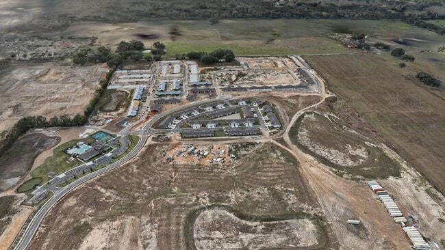  - Summer Pointe Village