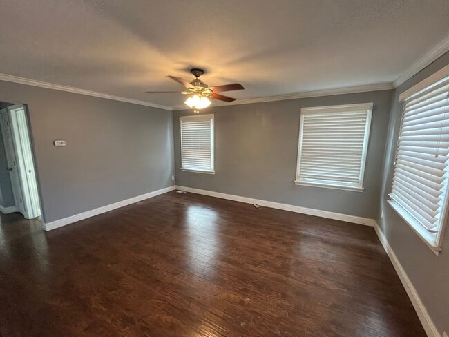 Building Photo - Charming 2 bedroom in Alton