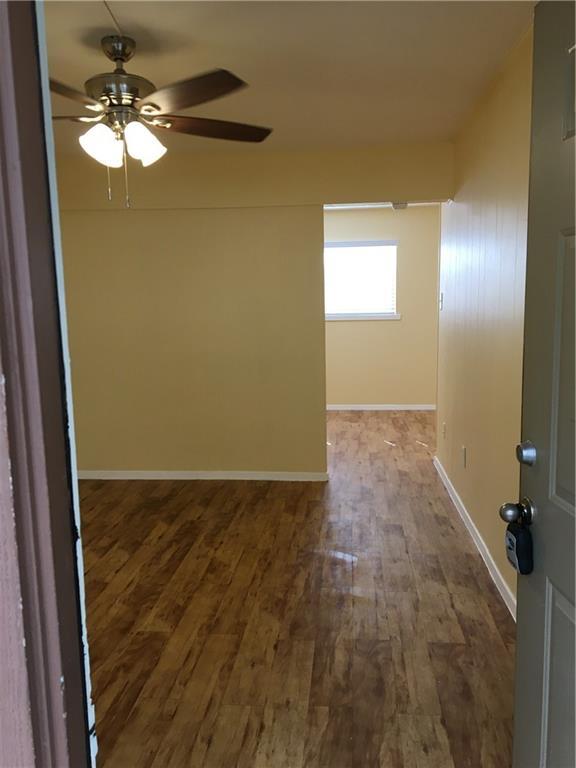 Building Photo - 2108 San Gabriel St