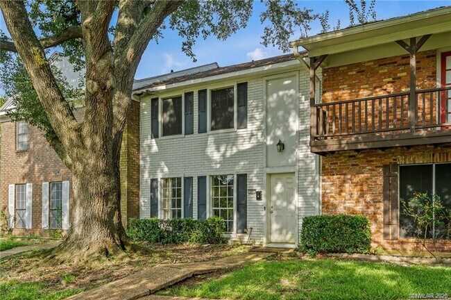 Building Photo - 10011 Smitherman Dr