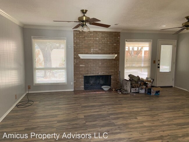 Building Photo - 3 br, 2 bath House - 3702 69th Drive