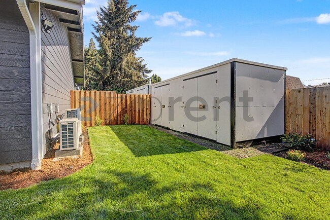 Foto del edificio - 4329 Arnold St NE