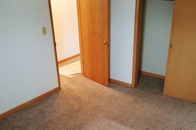 DORMITORIO (1) - 3414 S 92nd St