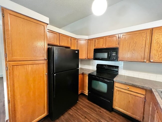 Foto del edificio - Spacious 4 Bed, 3 Bath Ranch in South Fort Collins