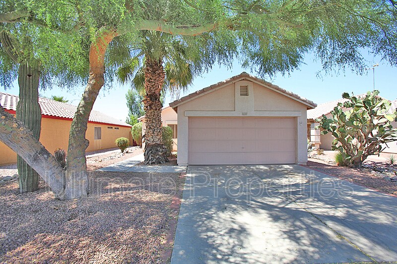 Primary Photo - 16530 N 158th Ave