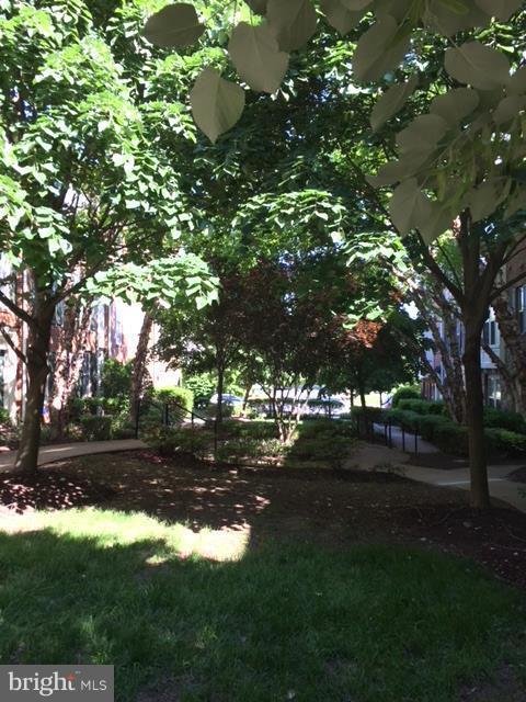 Foto del edificio - 12841 Murphy Grove Terrace