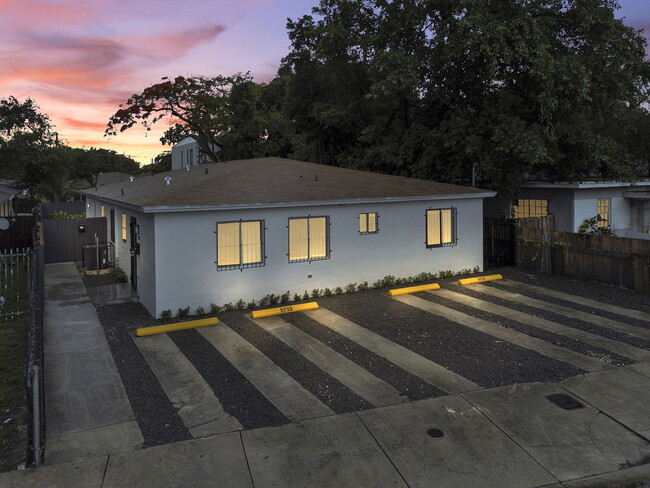 Building Photo - 5753 NW 6th Ave