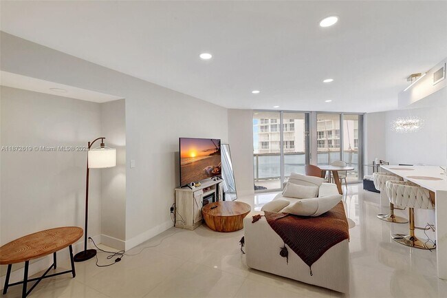 Foto del edificio - 16485 Collins Ave