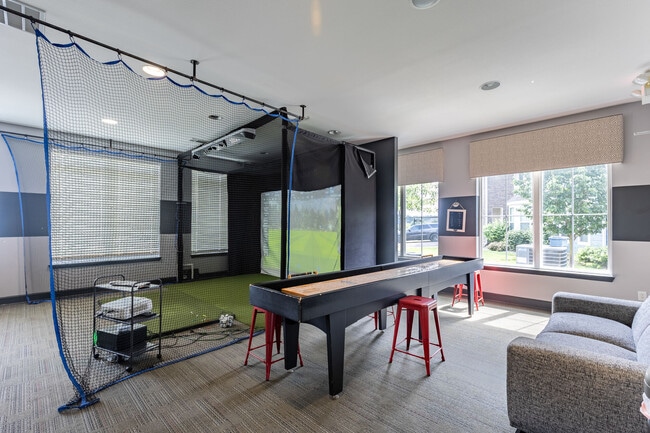 Building Photo - Alinium at Zionsville