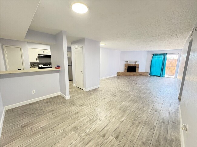 Foto del edificio - 10555 Turtlewood Ct