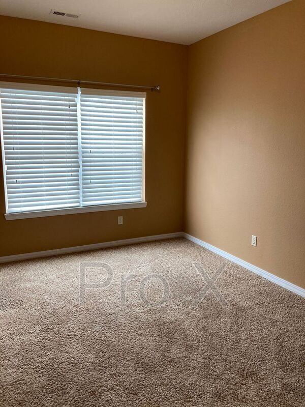 Building Photo - 1604 Prier Ln