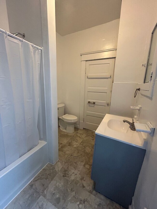 Foto del edificio - 1018-1024 Brown Street