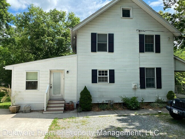 Building Photo - 3 br, 1.5 bath House - 1758 Brackenville Road