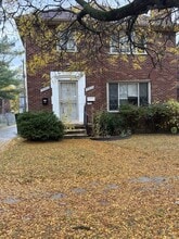 Building Photo - 14836 Rutherford St