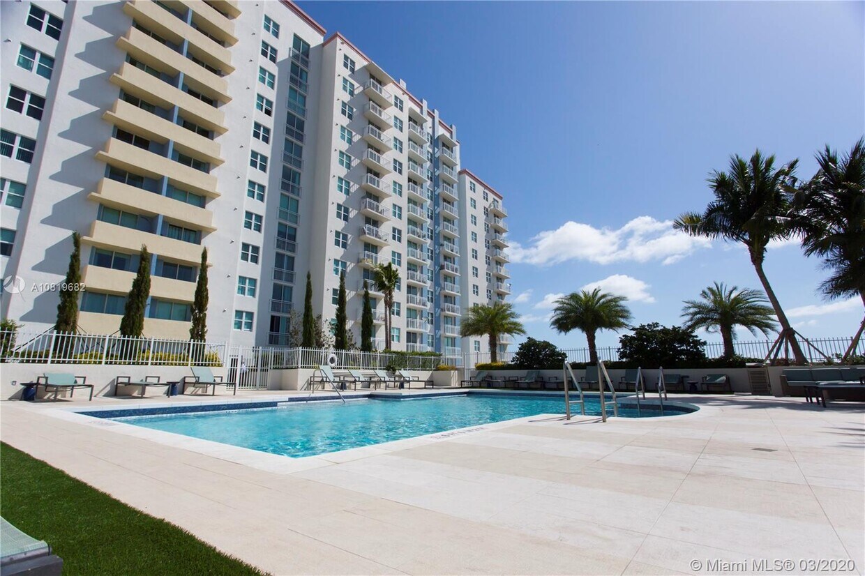 3000 Coral Way, Coral Gables, FL 33145 Condo for Rent in Coral Gables
