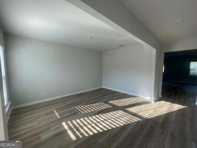 Foto del edificio - 3156 Morris Hills Dr