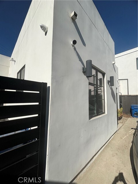 Foto del edificio - 1009 Palms Blvd