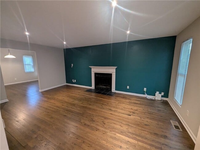 Foto del edificio - 1611 Creek Pond Cove
