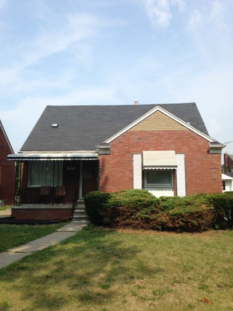 Primary Photo - 3 br, 1.5 bath House - 19279 Tyrone St