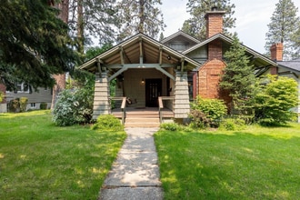 Building Photo - 1022 W 19th Ave