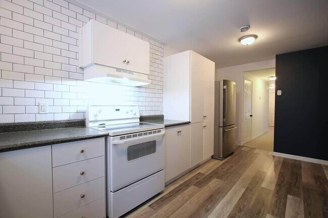 Photo du bâtiment - 8 Charlton St