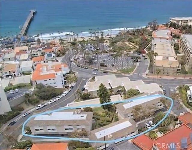 Foto del edificio - 418 Avenida Santa Barbara