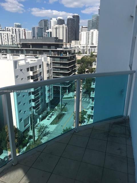 Foto del edificio - 1723 SW 2nd Ave