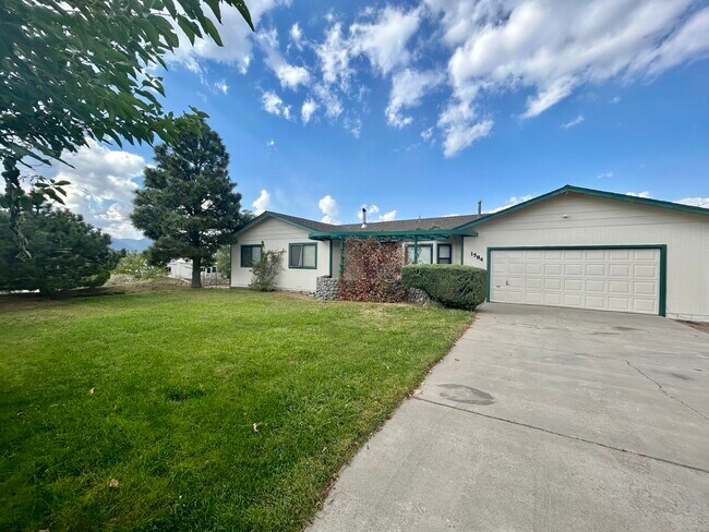 Building Photo - 1584 Johnson Ln