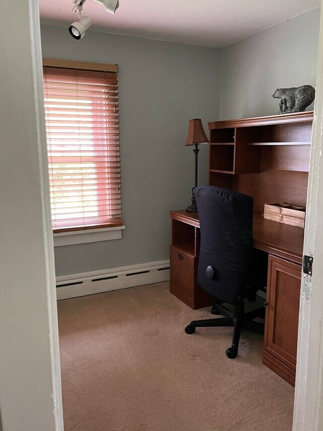 Foto del edificio - 13N667 Brier Hill Rd