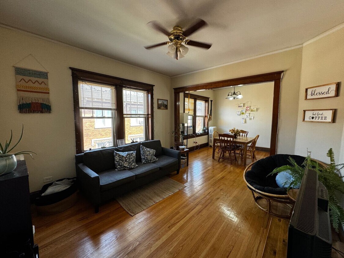 Foto principal - 4830 W Hutchinson St