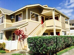 Building Photo - 95-996-996 Ukuwai St