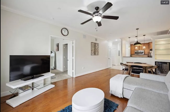 Photo - 2203 Dorrington St (Houston, TX) Apartment