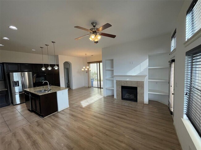 Building Photo - 7313 Rimcrest Cove