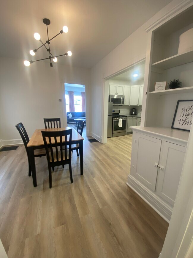 Foto del edificio - 1462 N Limestone St