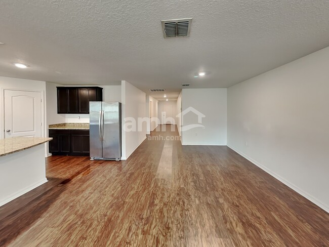Foto del edificio - 1220 Brenton Leaf Dr