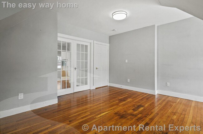 Foto del edificio - 8 Marbury Terrace