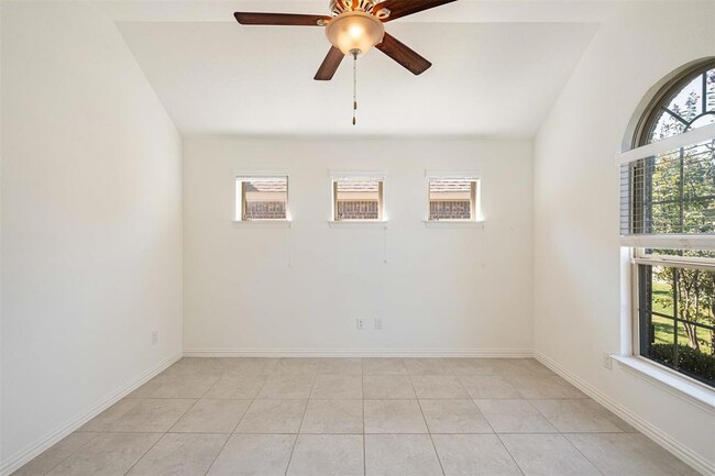 Building Photo - 21024 Abigail Way