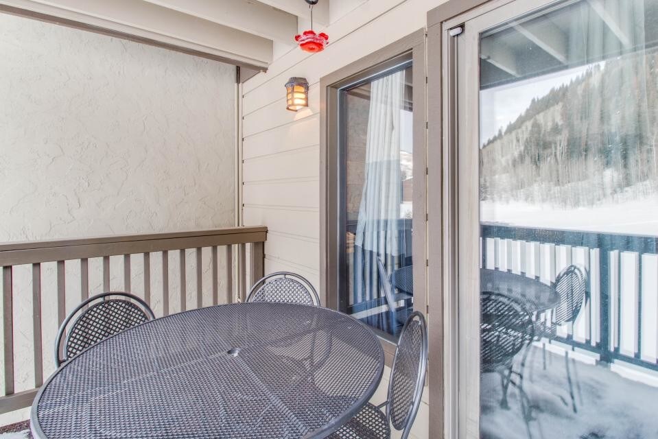 4524 Meadow Dr Unit 904, Vail, CO 81657 Condo for Rent in Vail, CO