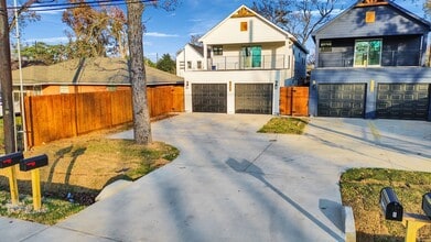 Building Photo - 9410 Firnat St