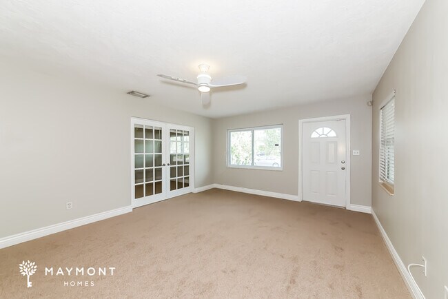 Building Photo - 1310 Dartmouth Dr