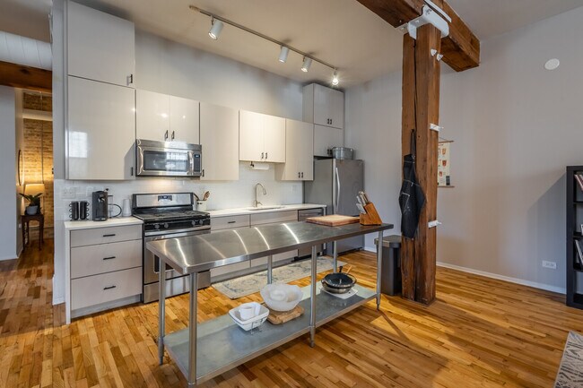 Foto del edificio - 515 N Noble St