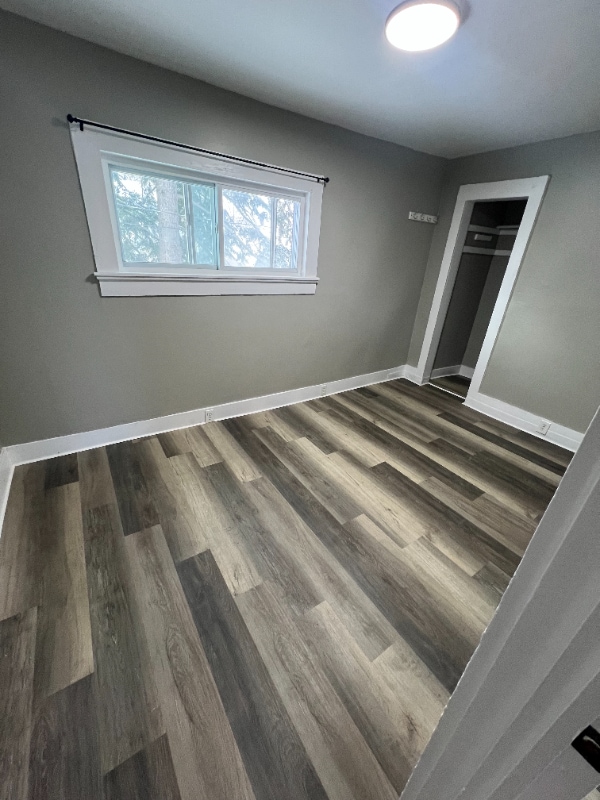 Building Photo - 10 Prospect St