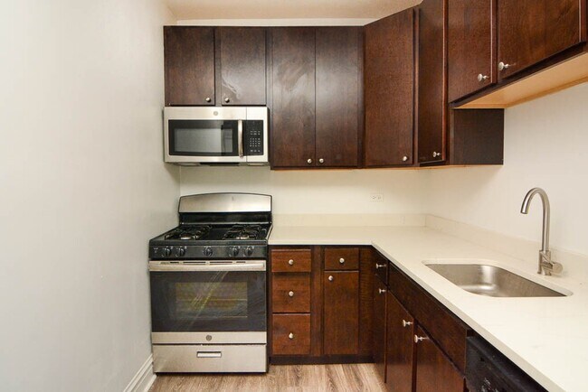 Foto del edificio - 2936 W Palmer St