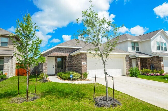 Foto del edificio - 4127 Saltillo Lakes Dr
