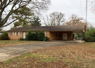 Building Photo - 1340 Orlando Cir NE