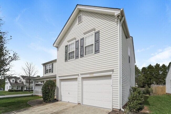 Foto del edificio - 12001 Chantress Ln