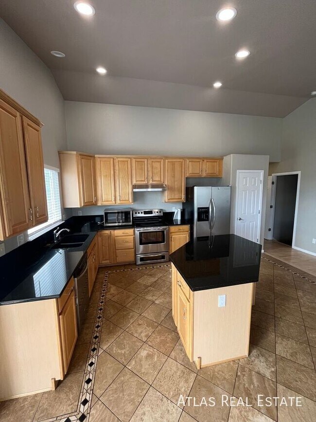 Foto del edificio - 15812 E 107th Ave